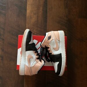 Jordan 1 retro OG sneakers. Used with out box.